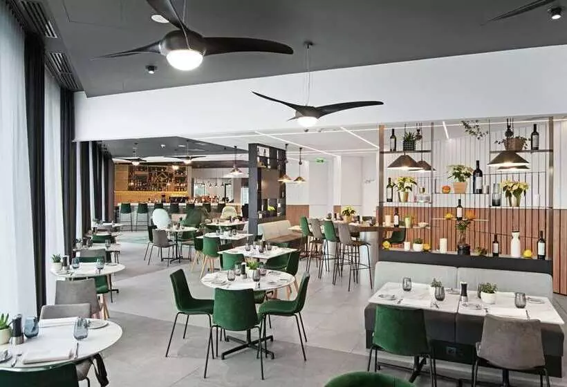 Fotos del hotel Hilton Garden Inn Bucharest Airport:  15