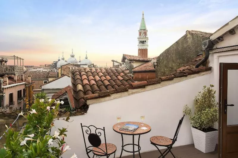 Fotos del hotel San Marco Suite 755:  2