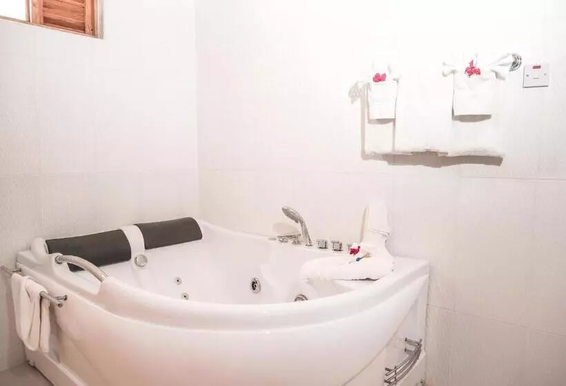 Fotos del hotel Charela Inn:  13