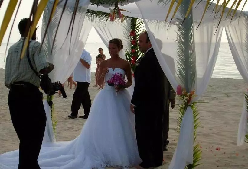 Fotos del hotel Charela Inn:  6