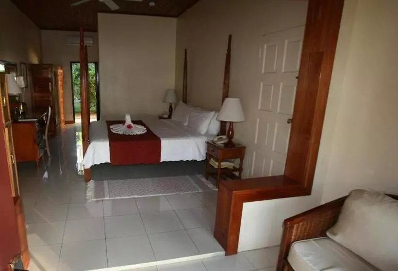 Fotos del hotel Charela Inn:  22