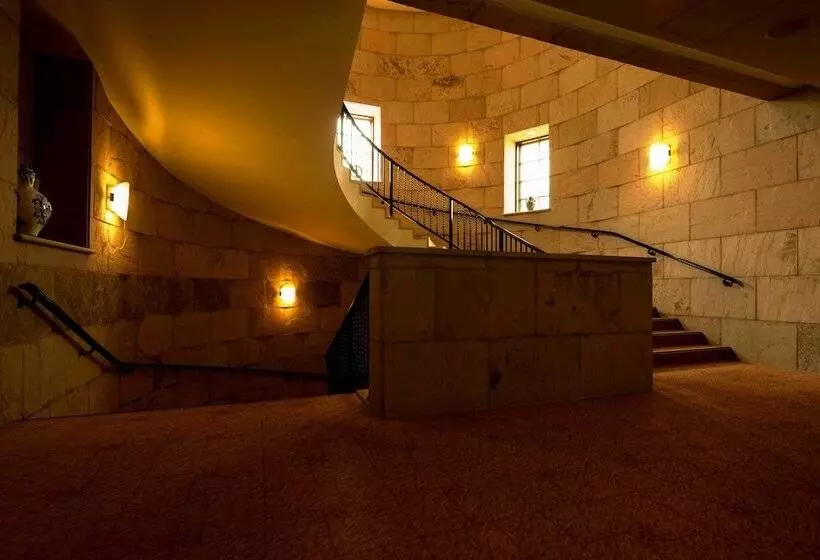 Hakone Sengokuhara Prince Hotel