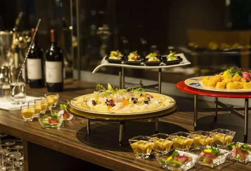 Fotos del hotel Kobe Bay Sheraton  & Towers:  9