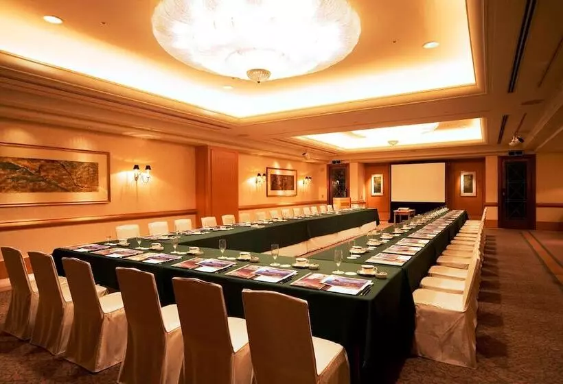 Fotos del hotel Kobe Bay Sheraton  & Towers:  4