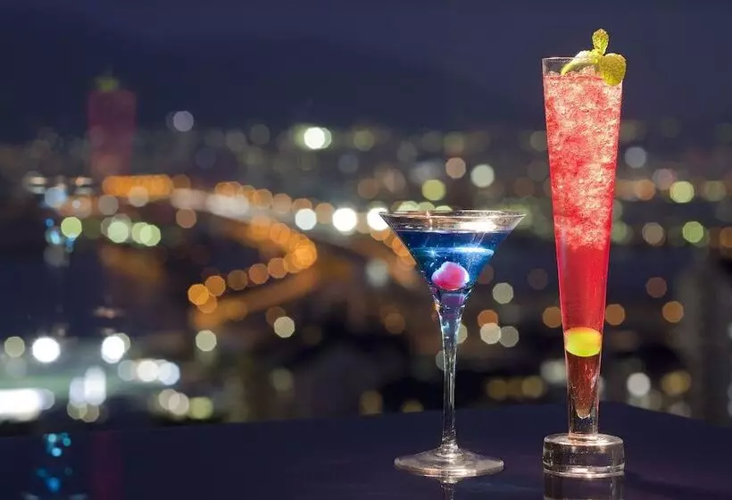 Fotos del hotel Kobe Bay Sheraton  & Towers:  22