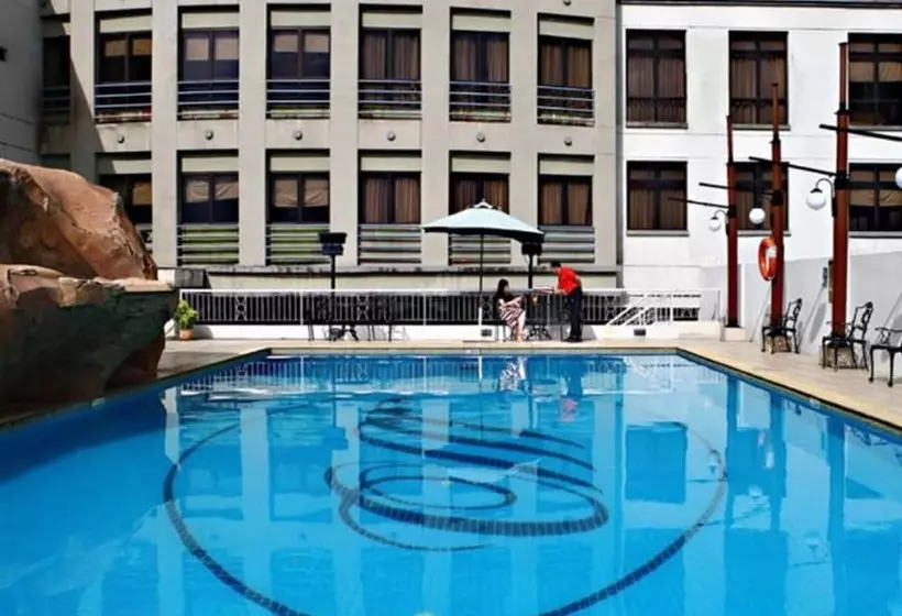 Fotos del hotel Merdeka Palace Hotel & Suites:  10