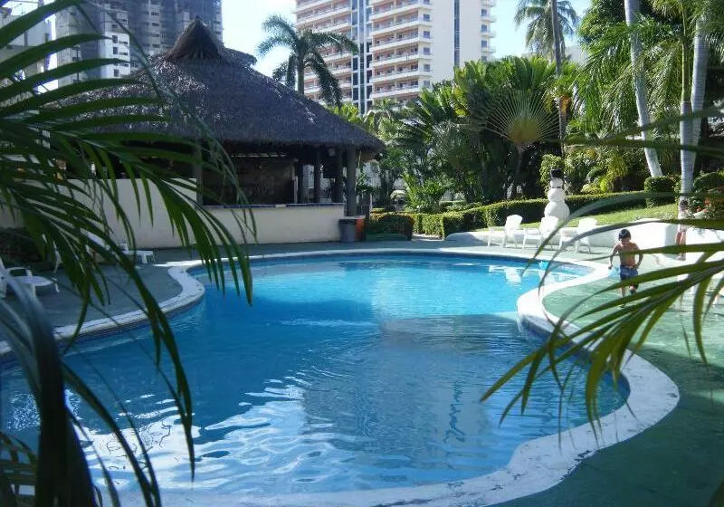 Fotos del hotel El Tropicano:  15