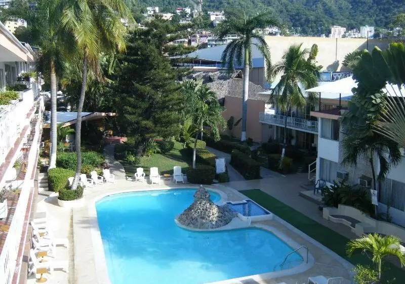 Fotos del hotel El Tropicano:  23