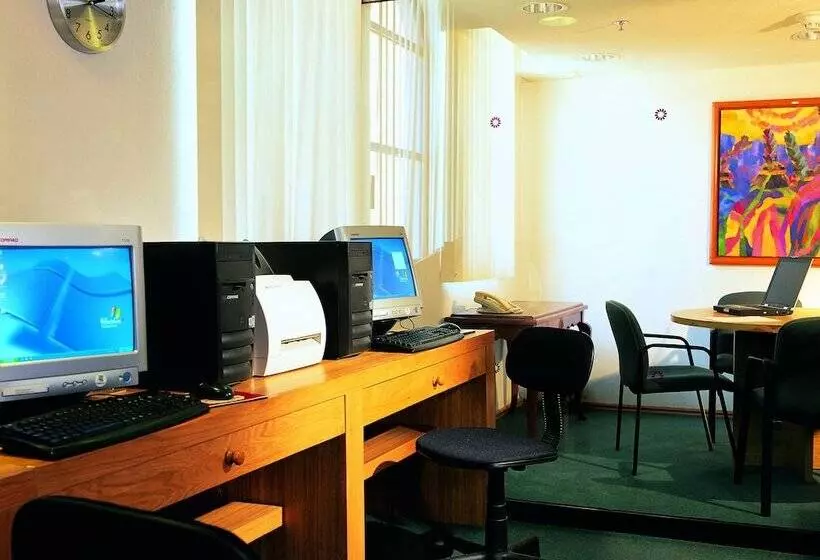 Fotos del hotel Fiesta Inn Saltillo:  11