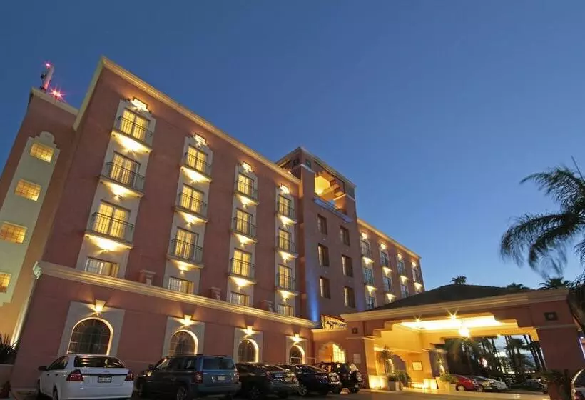 Fotos del hotel Holiday Inn Express Monterrey Galeriassan Jeronimo, An Ihg:  17