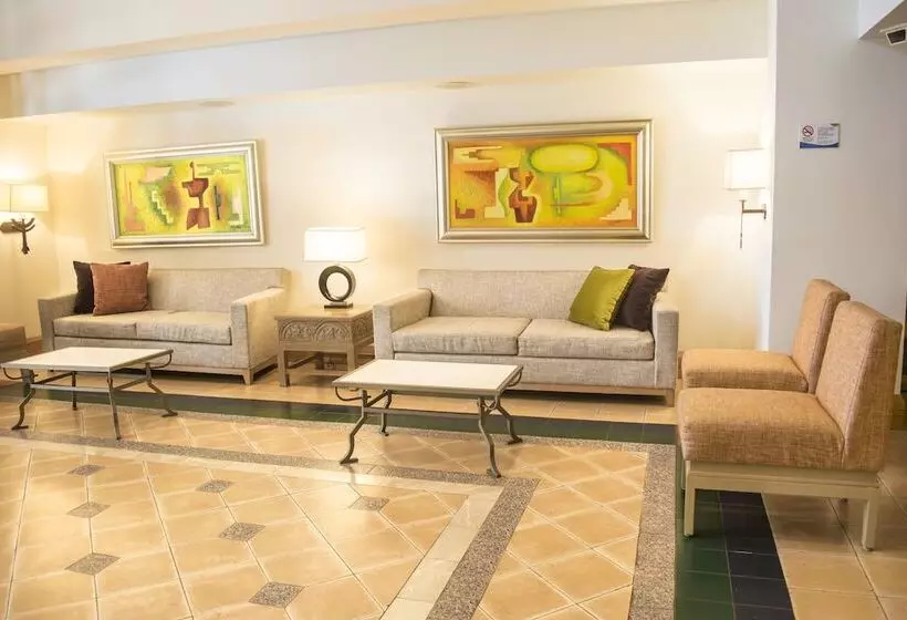 Fotos del hotel Holiday Inn Express Monterrey Galeriassan Jeronimo, An Ihg:  4