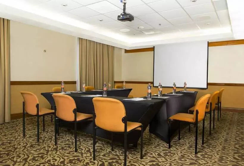 Fotos del hotel Holiday Inn Express Monterrey Galeriassan Jeronimo, An Ihg:  21