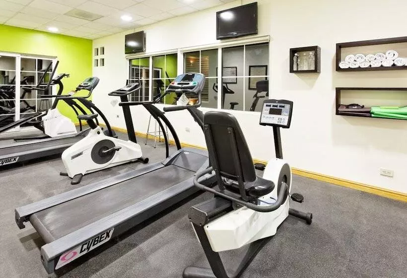 Fotos del hotel Holiday Inn Express Monterrey Galeriassan Jeronimo, An Ihg:  5