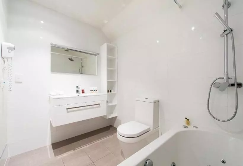 Fotos del hotel Belmont Motor Inn:  4