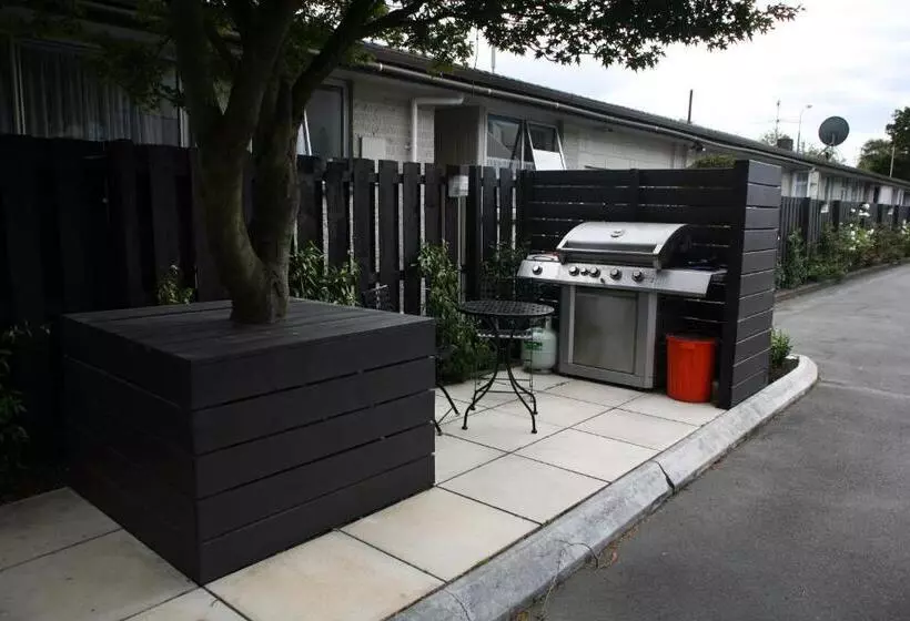 Fotos del hotel Belmont Motor Inn:  2