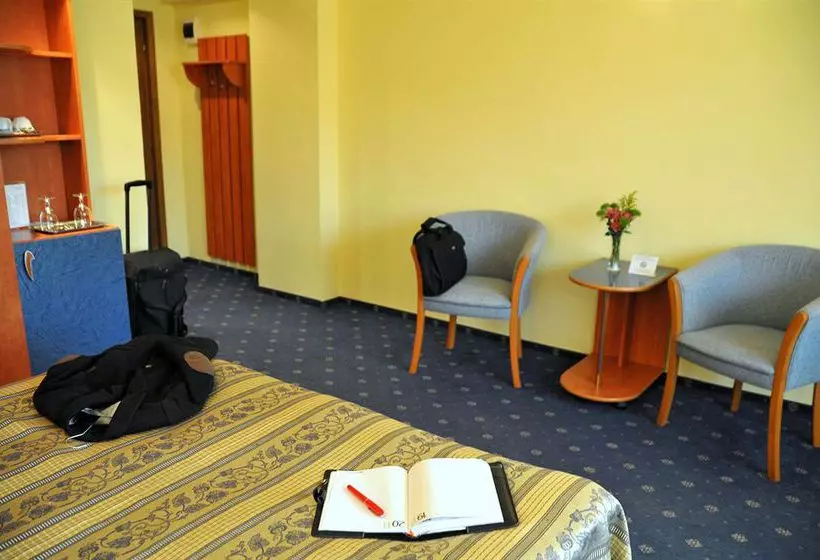 Fotos del hotel Caro Parc:  16