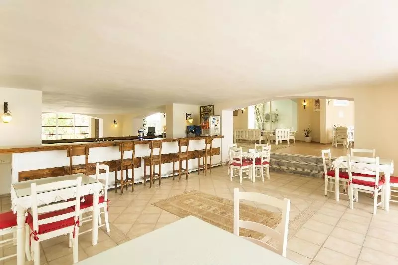 Fotos del hotel Club Muskebi:  6