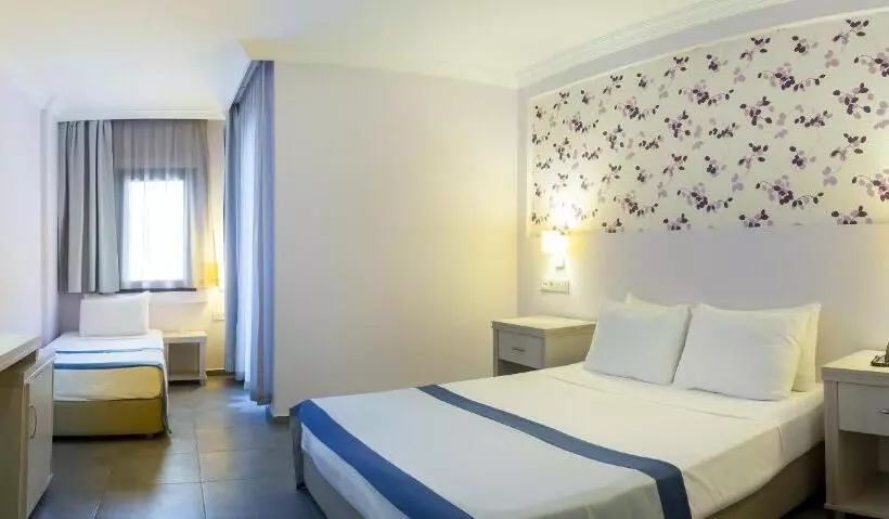 Fotos del hotel Club Muskebi:  2