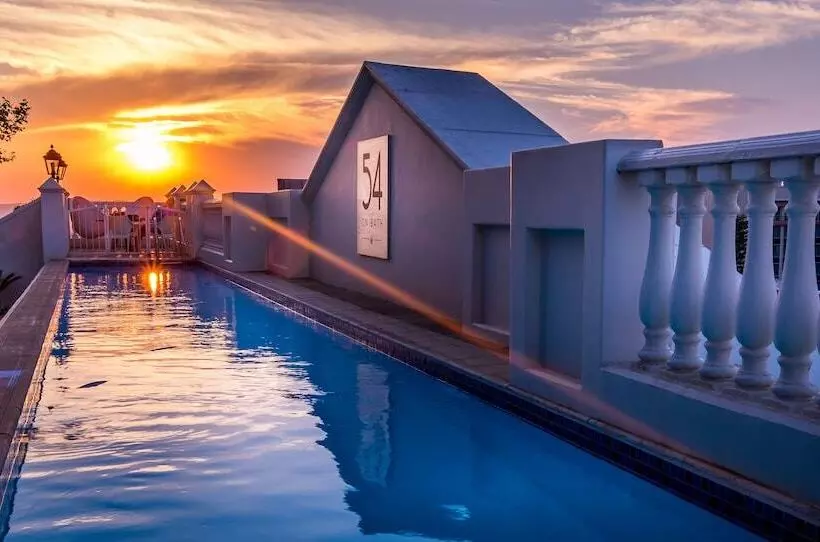 Fotos del hotel 54 On Bath:  10