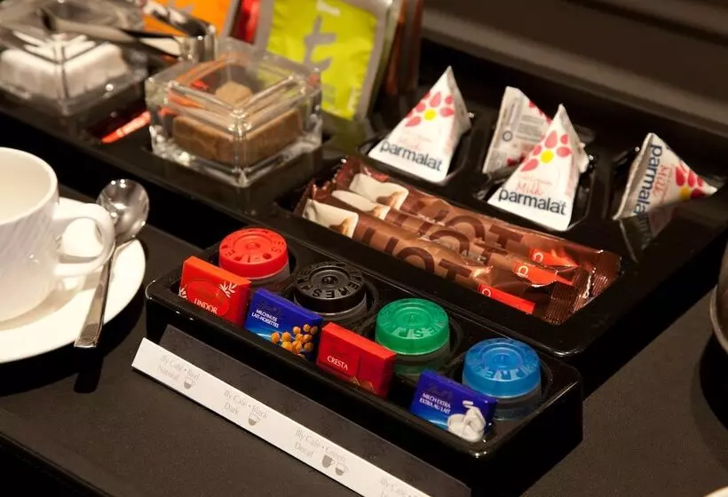 Fotos del hotel 54 On Bath:  7