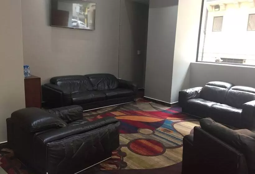 Fotos del hotel Albany Hotel:  6