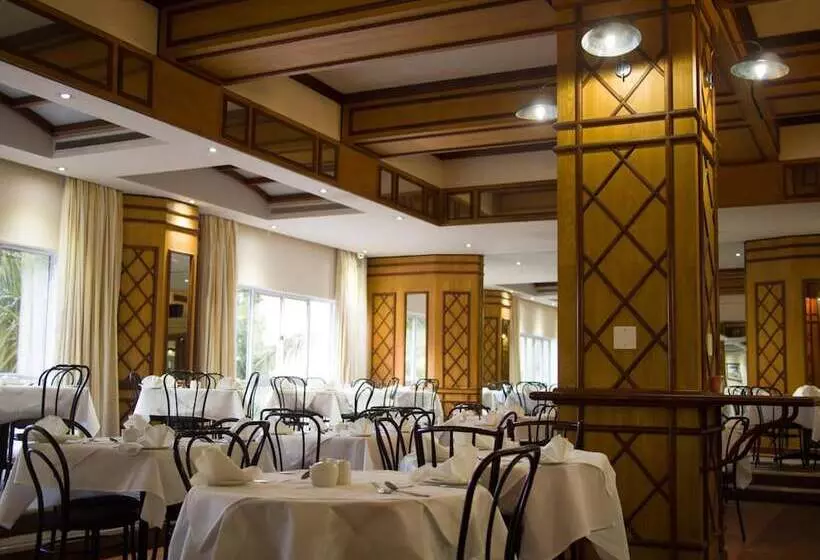 Fotos del hotel Albany Hotel:  3