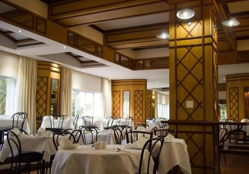 Fotos del hotel Albany Hotel:  10