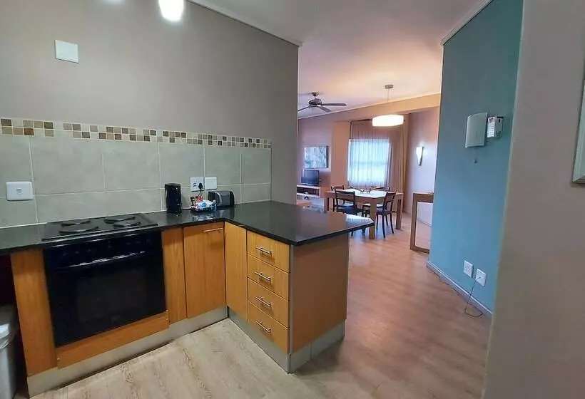 Fotos del hotel Brookes Hill Suites:  15