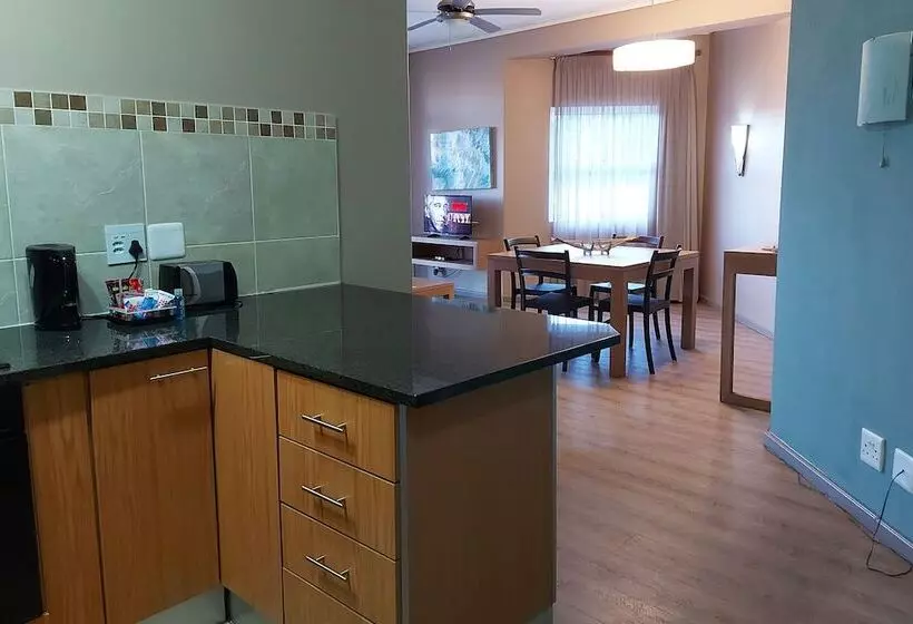 Fotos del hotel Brookes Hill Suites:  2