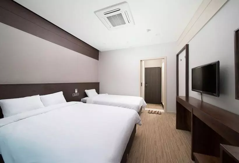 Fotos del hotel Palace:  2