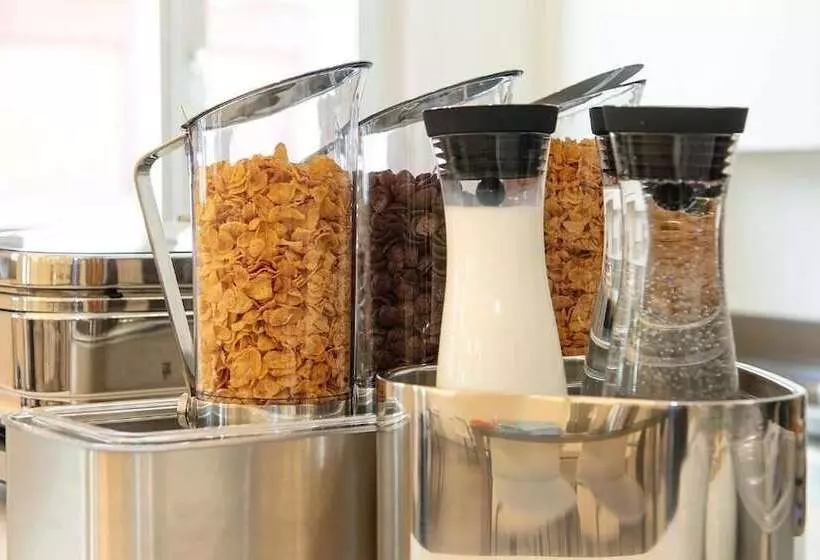 Fotos del hotel Royal Hotel Zurich:  4