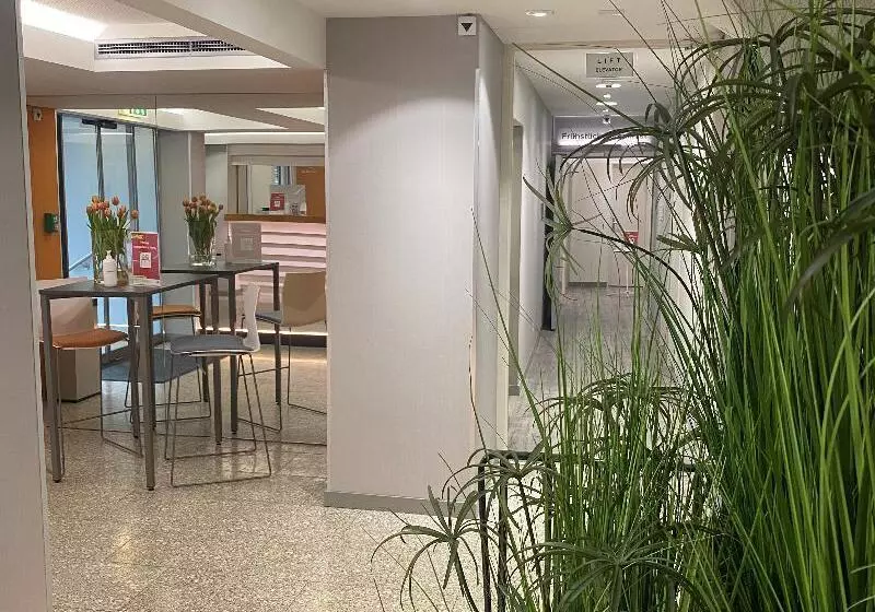 Fotos del hotel Royal Hotel Zurich:  14