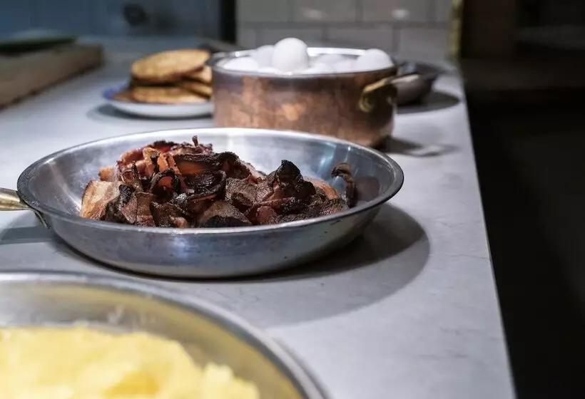 Fotos del hotel The Vault , Worlds Crafted:  20