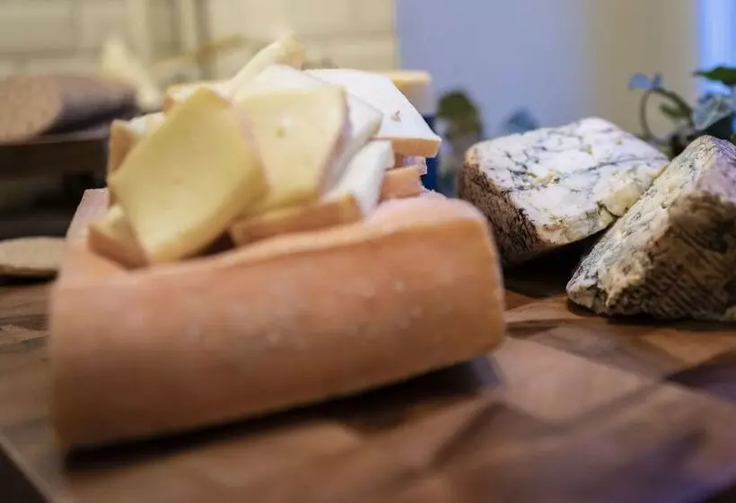 Fotos del hotel The Vault , Worlds Crafted:  18