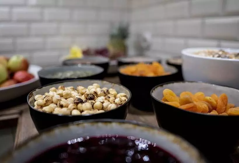 Fotos del hotel The Vault , Worlds Crafted:  2