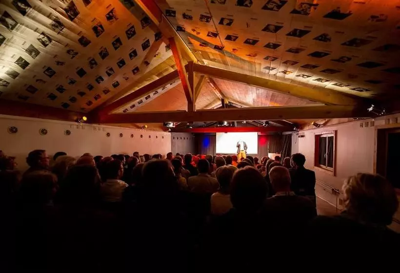 Fotos del hotel Gast  Und Kulturhaus Der Teufelhof Basel:  16