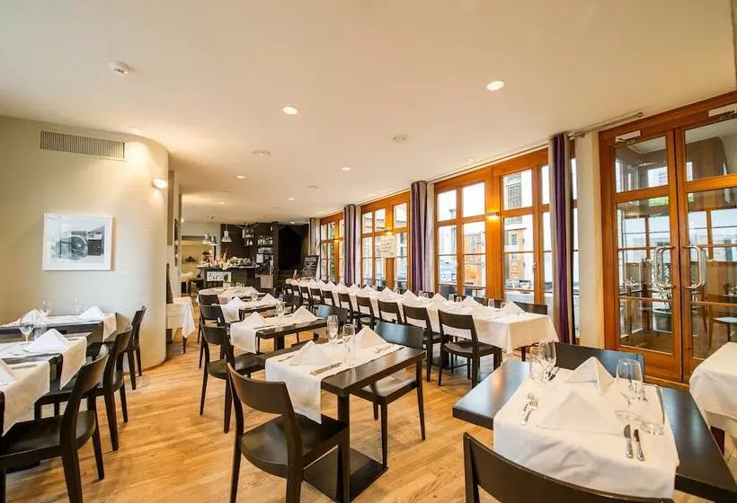 Fotos del hotel Gast  Und Kulturhaus Der Teufelhof Basel:  3