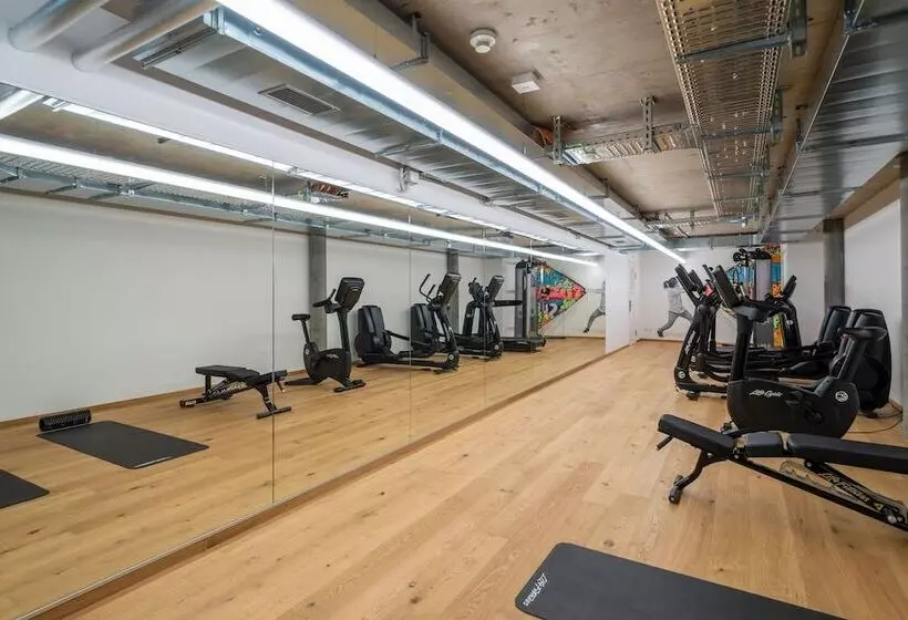 Fotos del hotel Gast  Und Kulturhaus Der Teufelhof Basel:  8