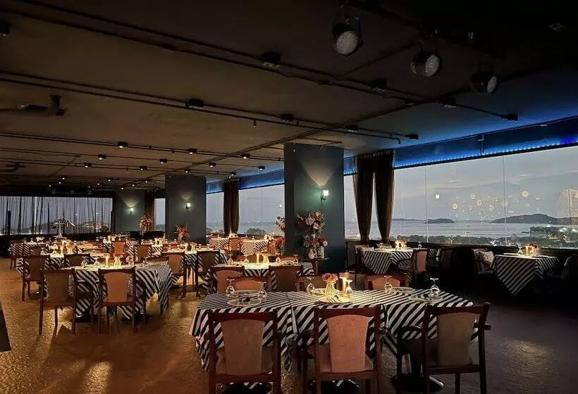 Fotos del hotel Royal Phuket City:  24