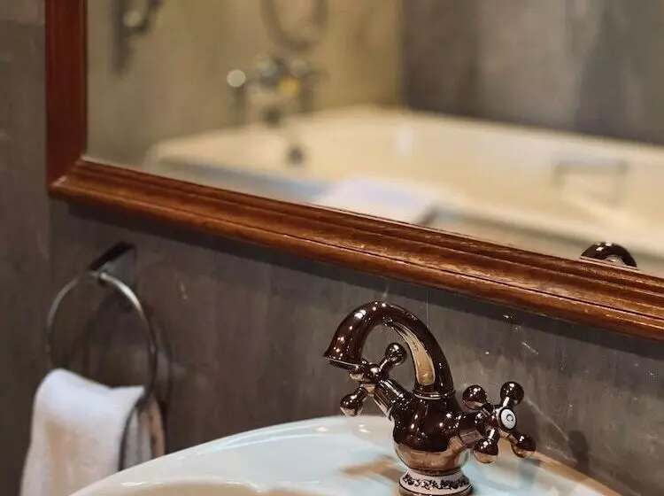 Fotos del hotel Royal Phuket City:  8