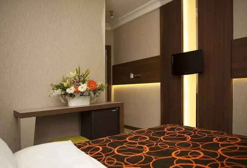 Fotos del hotel Birbey:  6