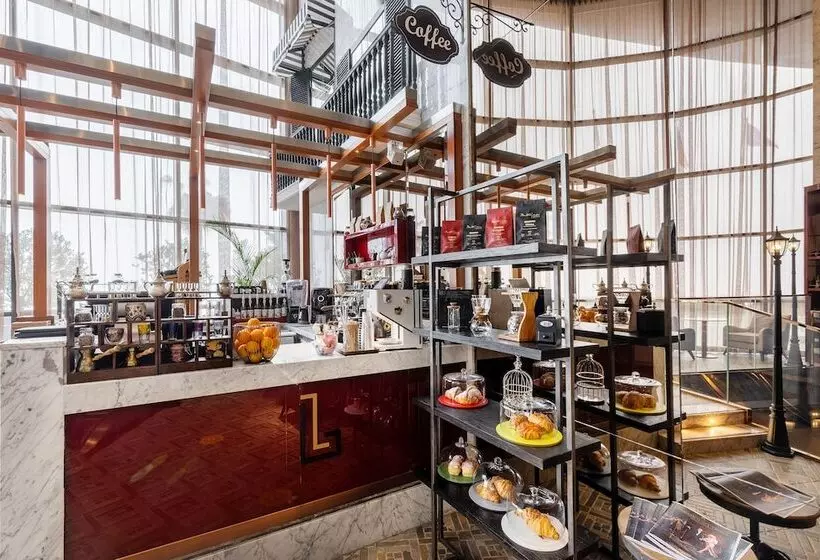 Fotos del hotel Paramount  Dubai:  12