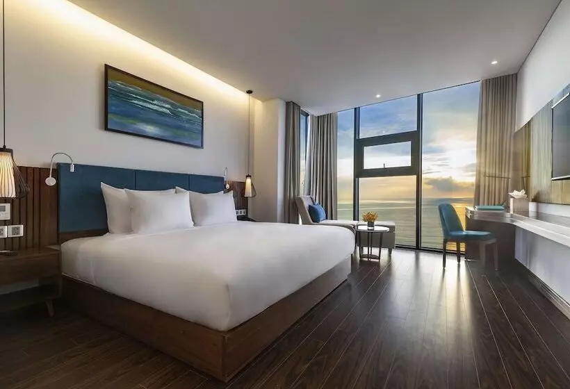 Fotos del hotel Maximilan Danang Beach:  24