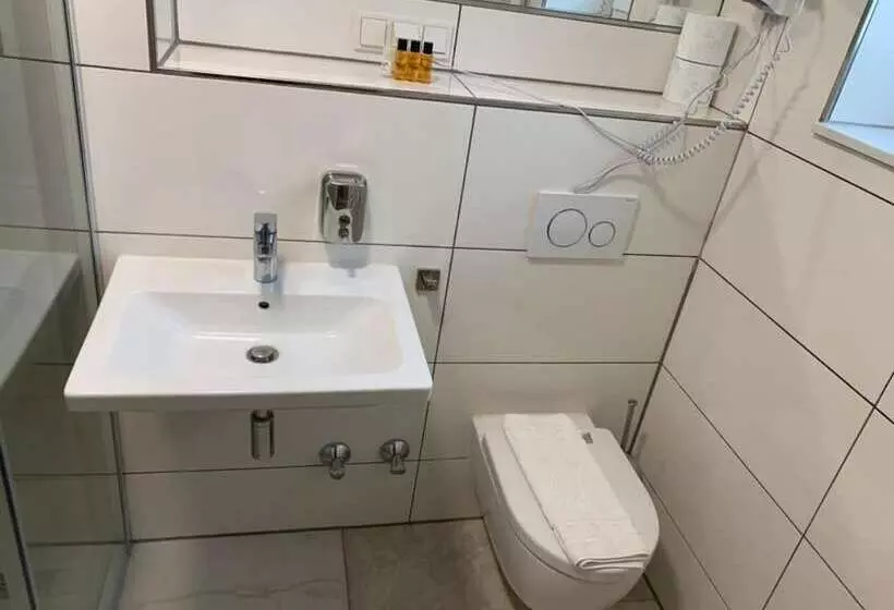 Fotos del hotel Isha:  5