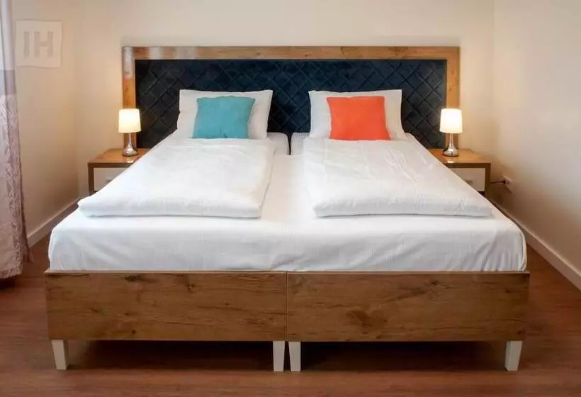 Fotos del hotel Isha:  2