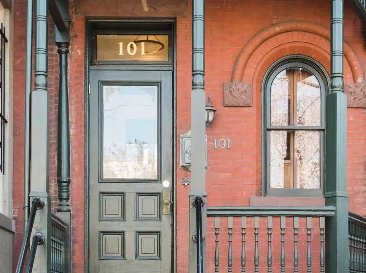 Fotos del hotel Found Places Capitol Hill Bed And Breakfast:  5