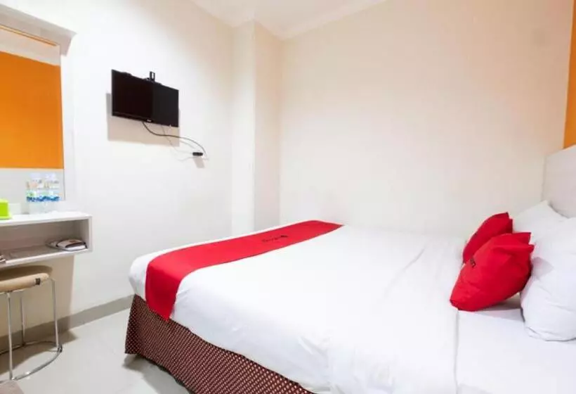 Fotos del hotel Reddoorz Plus @ The Alden:  20