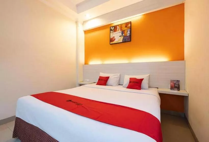 Fotos del hotel Reddoorz Plus @ The Alden:  10