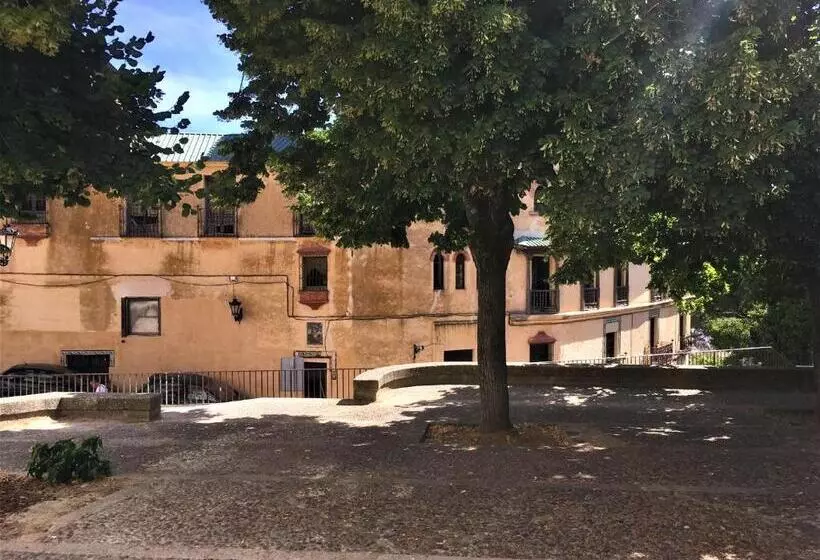 Ronda Nuevo