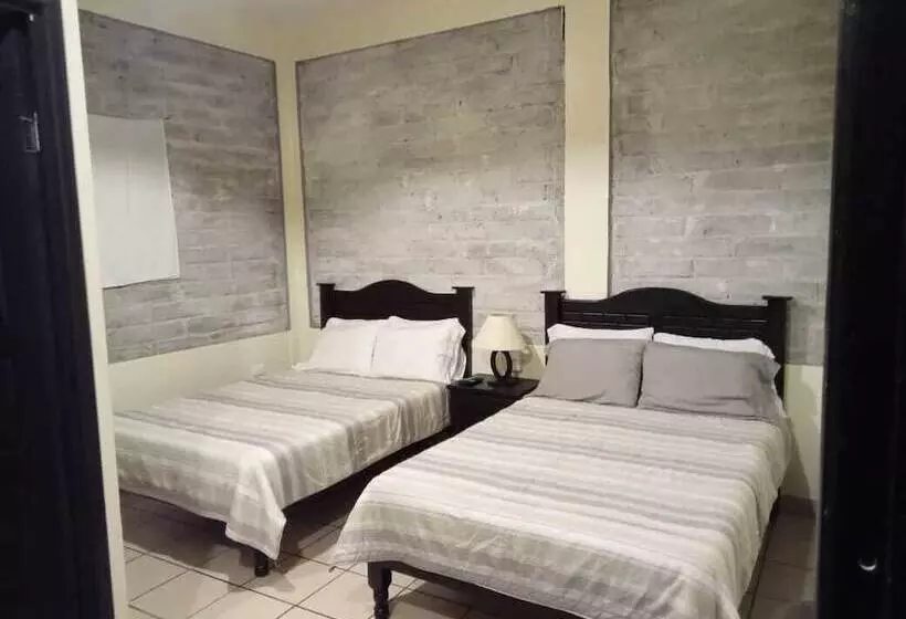Fotos del hotel Capital O  Terracota:  12